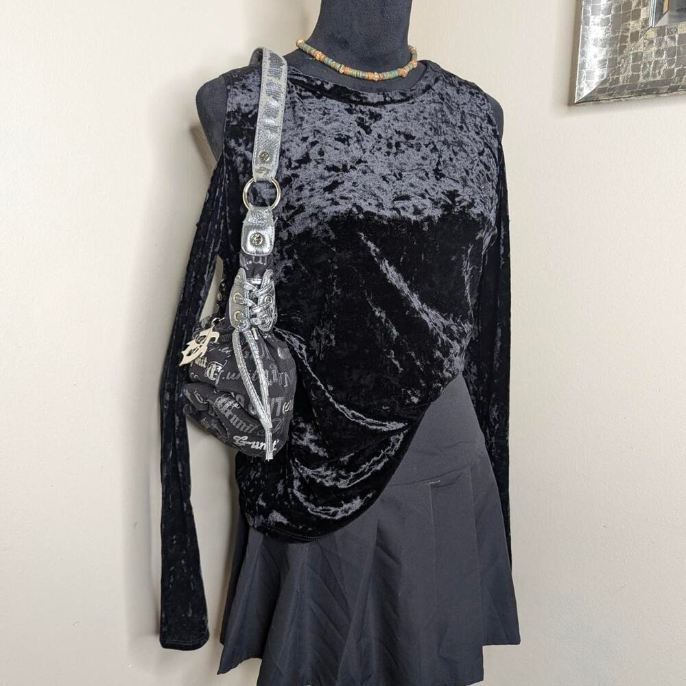 Black velvet long sleeve top large